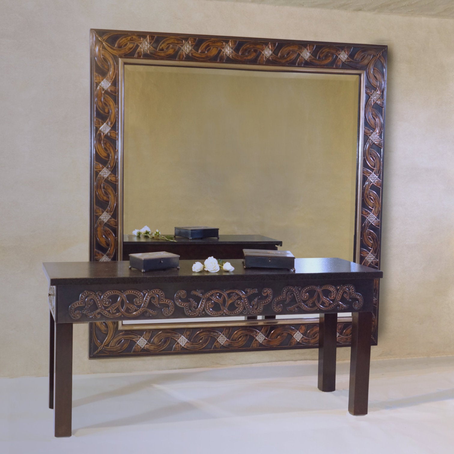 MAYA-CREDENZA